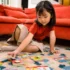 Avec Nathan La Petite École – Les Contraires, votre enfant apprend à reconnaître les opposés (grand/petit, jour/nuit...) dès 3 ans. Un jeu éducatif simple et ludique pour enrichir son vocabulaire.