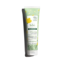 La crème de change Klorane 100ml protège, apaise et répare la peau fragile du siège de bébé dès la première application. Formule naturelle et sans parfum, testée dermatologiquement.